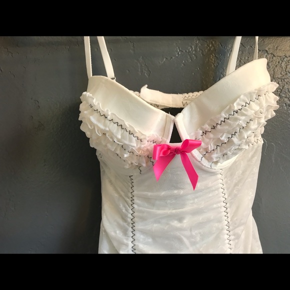 VS Sexy Little Things Lingerie - Picture 8 of 8